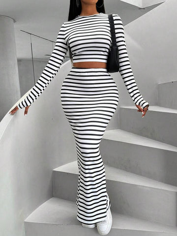 Compass round neck striped skirt set
