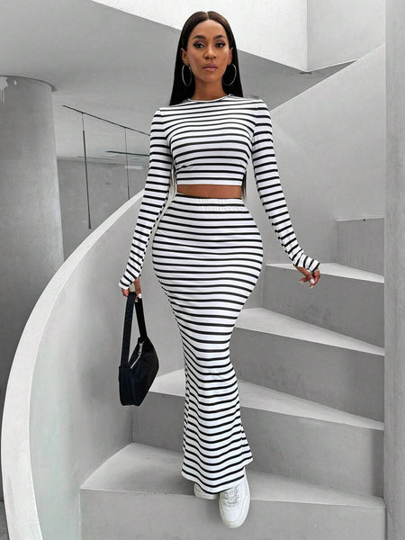 Compass round neck striped skirt set